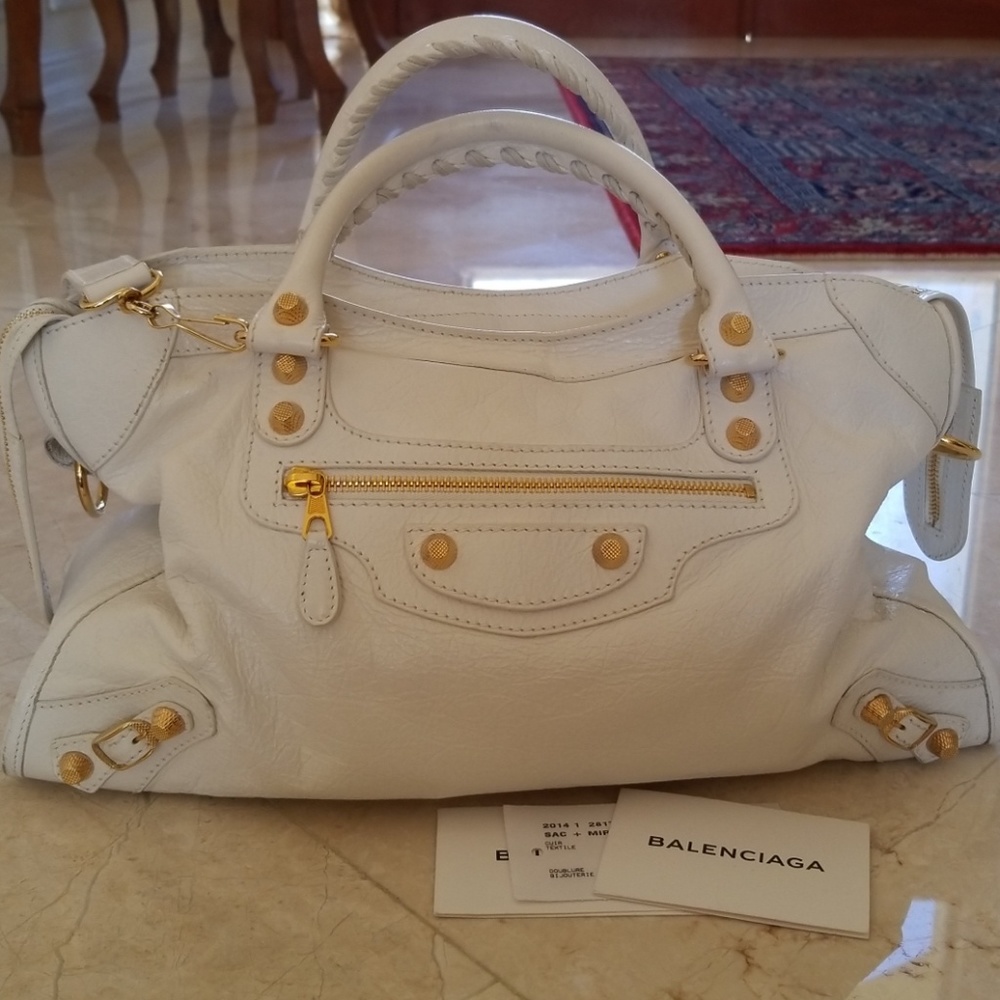 Gorgeous White Leather Balenciaga City Bag